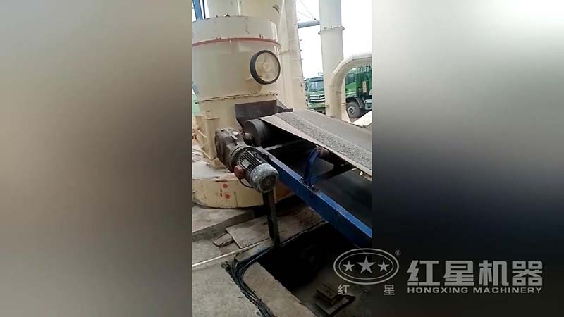 環(huán)保雷蒙磨粉機 環(huán)保雷蒙磨粉機