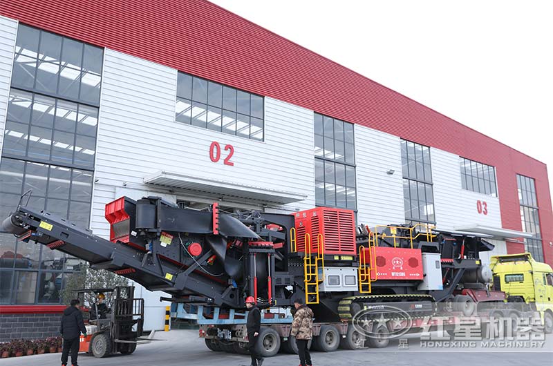 履帶移動式破碎機(jī)發(fā)貨 履帶移動式破碎機(jī)發(fā)貨