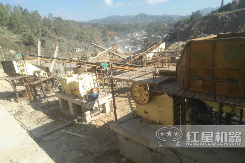 時(shí)產(chǎn)600噸砂石生產(chǎn)線 時(shí)產(chǎn)600噸砂石生產(chǎn)線