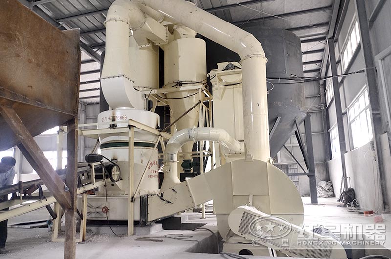 石粉磨粉機(jī)生產(chǎn)車(chē)間