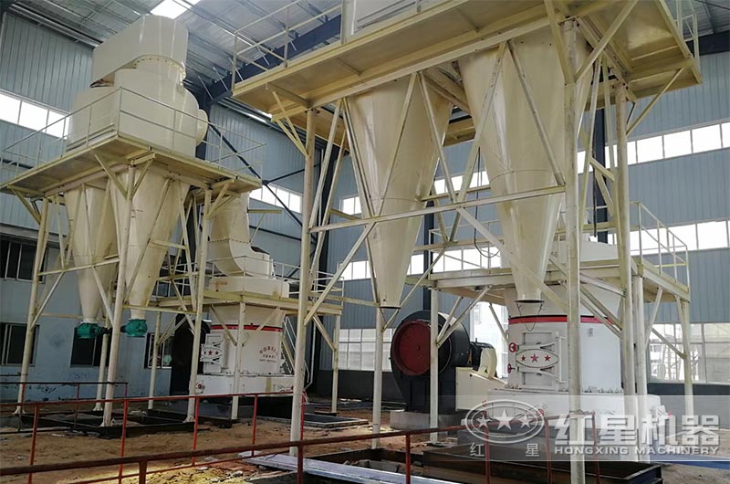 磨粉機(jī)現(xiàn)場 磨粉機(jī)現(xiàn)場