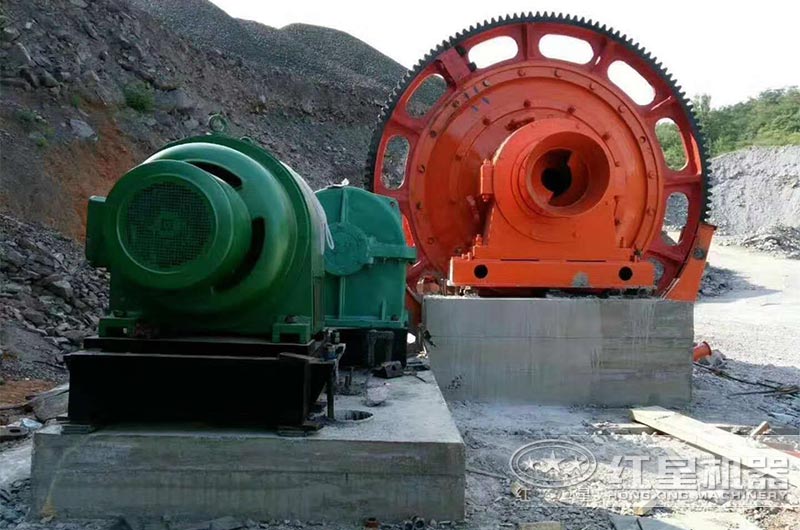 蒙古150t/d鐵礦尾礦項(xiàng)目現(xiàn)場 蒙古150t/d鐵礦尾礦項(xiàng)目現(xiàn)場