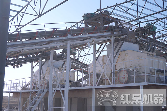 河北用戶配置的4臺反擊破碎機 河北用戶配置的4臺反擊破碎機