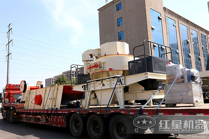 新型環(huán)保型打沙機(jī)發(fā)往客戶現(xiàn)場 新型環(huán)保型打沙機(jī)發(fā)往客戶現(xiàn)場