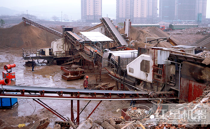 建筑垃圾處理現(xiàn)場(chǎng) 建筑垃圾處理現(xiàn)場(chǎng)