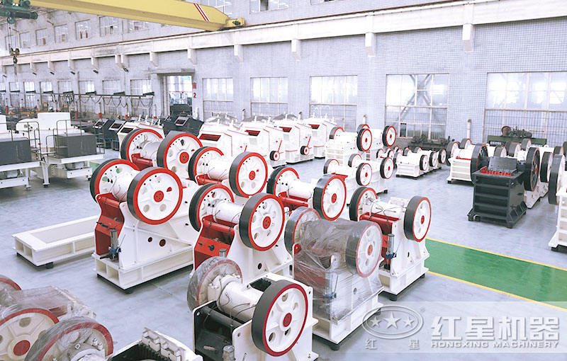 紅星機器小型破碎機設備車間 紅星機器小型破碎機設備車間