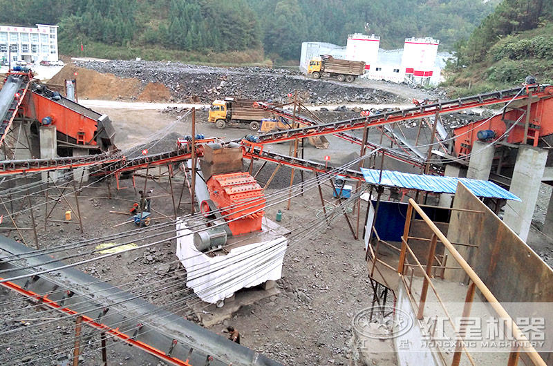 制沙生產(chǎn)現(xiàn)場(chǎng)