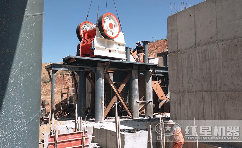 HDX德版連體顎式破碎機安裝圖 HDX德版連體顎式破碎機安裝圖