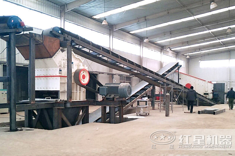 細碎機工作現場 細碎機工作現場