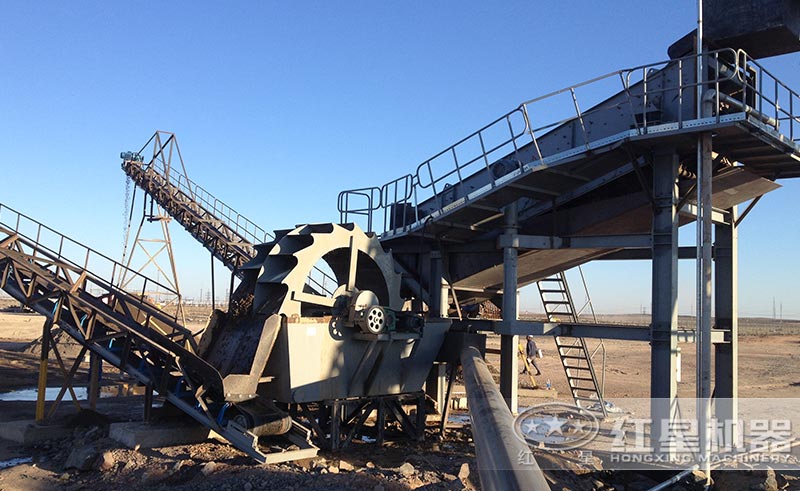 洗砂機(jī)現(xiàn)場(chǎng) 洗砂機(jī)現(xiàn)場(chǎng)