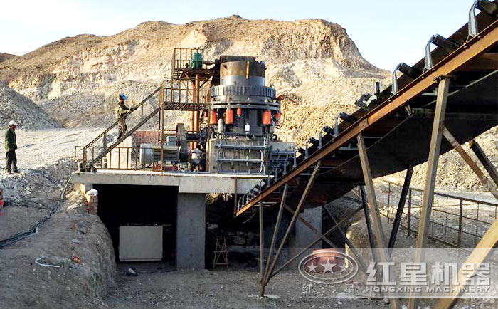 石料粉碎機生產現場