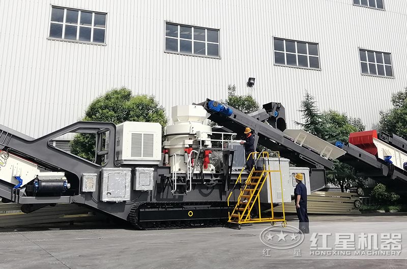大型移動(dòng)式軋石機(jī) 大型移動(dòng)式軋石機(jī)