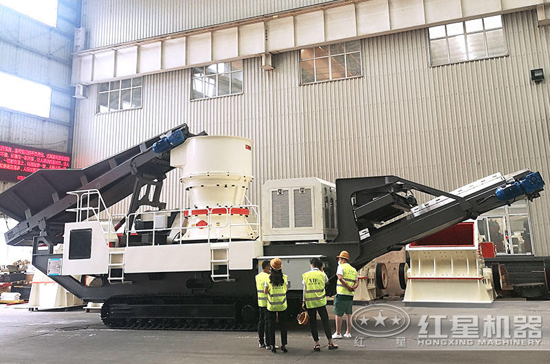 移動破碎篩分一體機(jī)現(xiàn)貨 移動破碎篩分一體機(jī)現(xiàn)貨