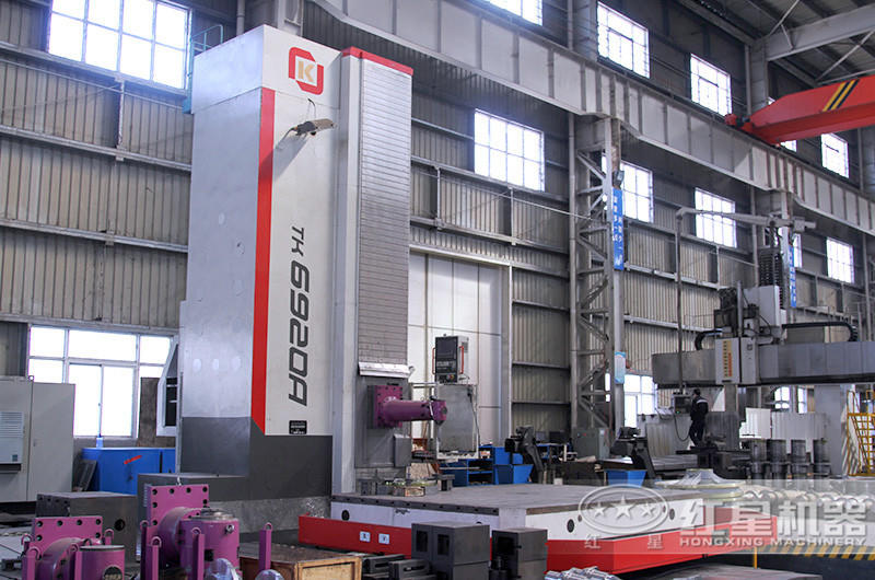 大型制砂機生產(chǎn)車間，自主生產(chǎn)