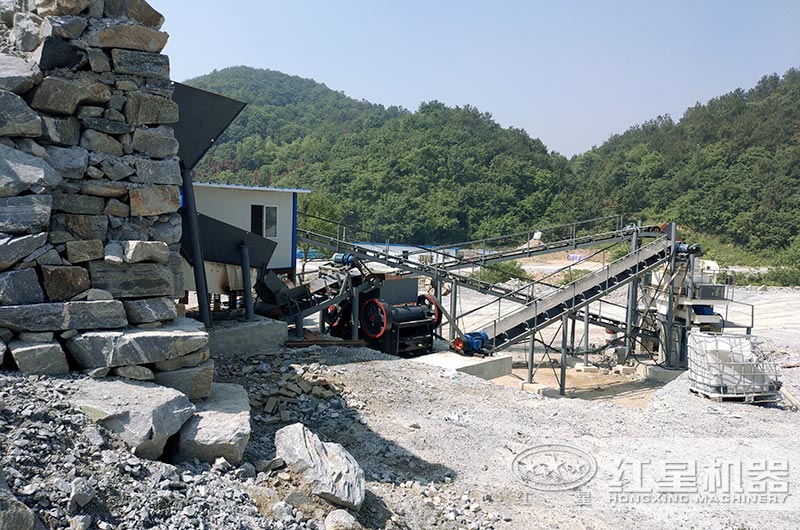 小型粉碎機(jī)生產(chǎn)線 小型粉碎機(jī)生產(chǎn)線