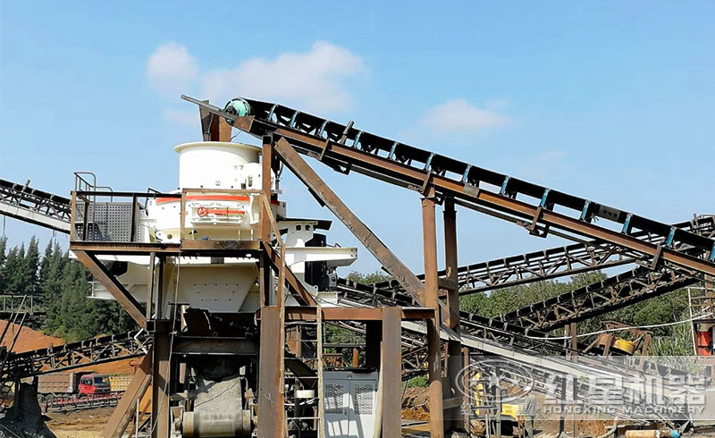 立式制砂機(jī)現(xiàn)場(chǎng) 立式制砂機(jī)現(xiàn)場(chǎng)