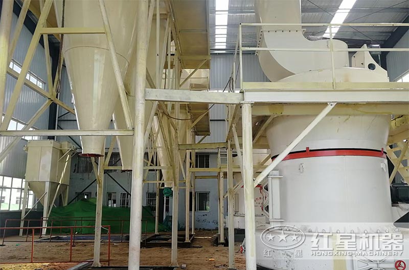 5r雷蒙磨200目制粉現場