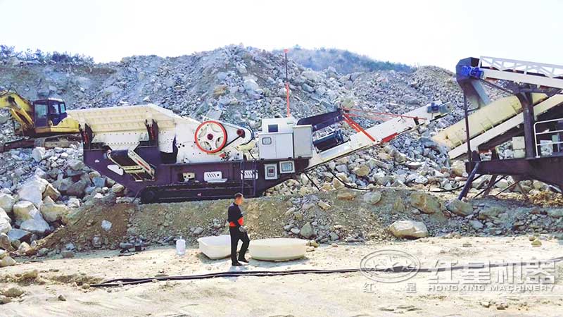 履帶移動鄂式破碎機能破碎40公分物料 履帶移動鄂式破碎機能破碎40公分物料