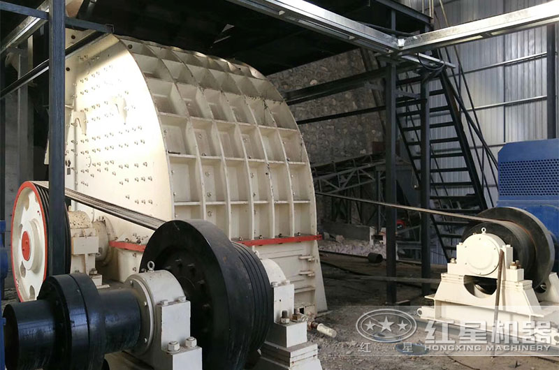 錘破作業現場 錘破作業現場