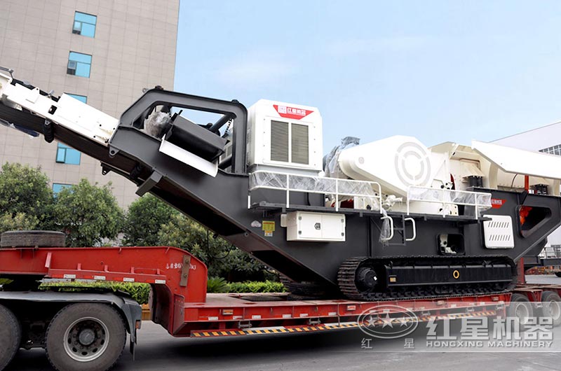 履帶式移動(dòng)破碎機(jī)發(fā)貨