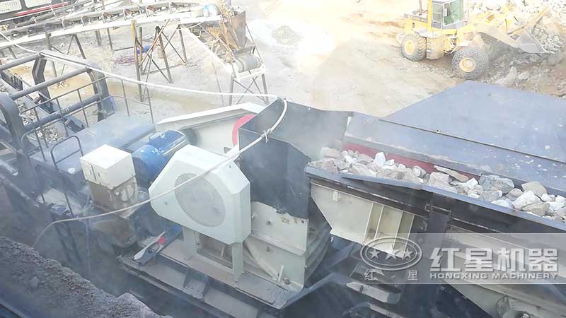 MTF96移動破碎機出料較粗