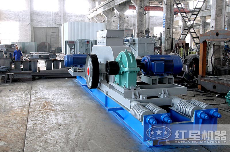 紅星對輥機(jī)廠家 紅星對輥機(jī)廠家