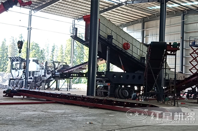 駐馬店建筑垃圾移動(dòng)破碎站現(xiàn)場(chǎng) 駐馬店建筑垃圾移動(dòng)破碎站現(xiàn)場(chǎng)