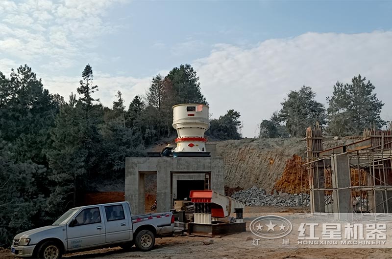 圓錐破碎機現場 圓錐破碎機現場