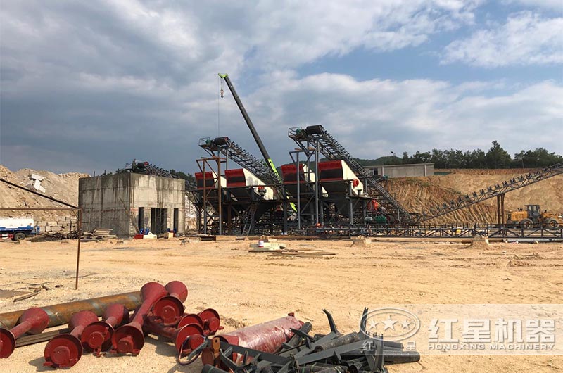 新建礦山修復(fù)項(xiàng)目現(xiàn)場