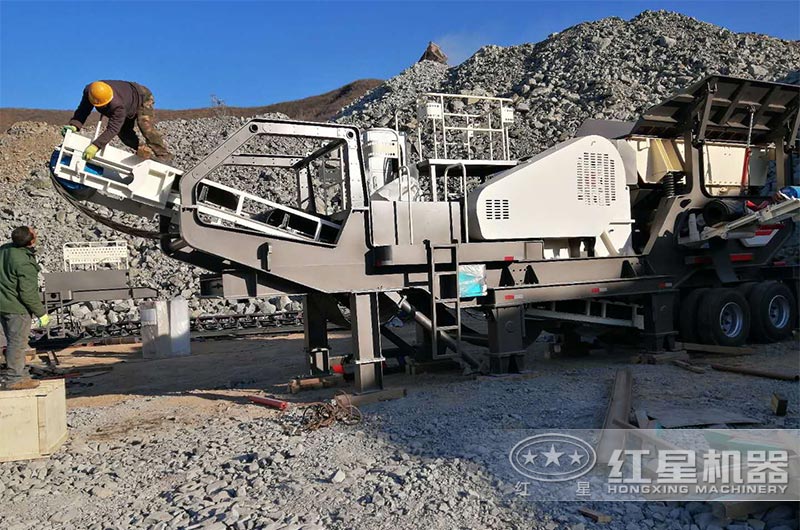 移動煤炭破碎機生產現場 移動煤炭破碎機生產現場