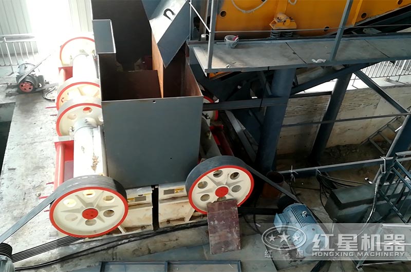 PE250*400顎式破碎機現場 PE250*400顎式破碎機現場