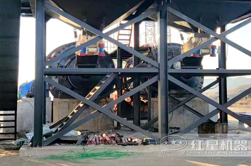 大型節能球磨機安裝實拍