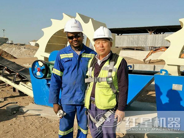 洗沙的設備現場作業(yè)圖 洗沙的設備現場作業(yè)圖