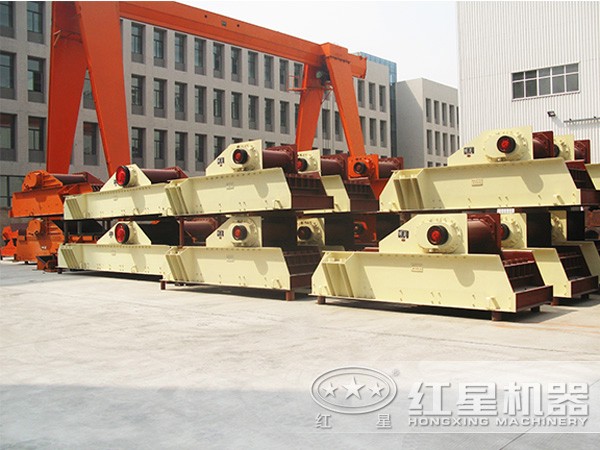 振動(dòng)給料機(jī) 振動(dòng)給料機(jī)