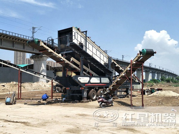 車載移動(dòng)顎破機(jī)