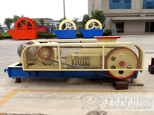 齒輥破碎機(jī)