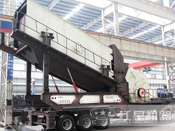 移動碎石機(jī)搭載反擊破 移動碎石機(jī)搭載反擊破