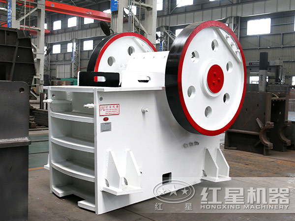 石英石高性能鄂式破碎 石英石高性能鄂式破碎