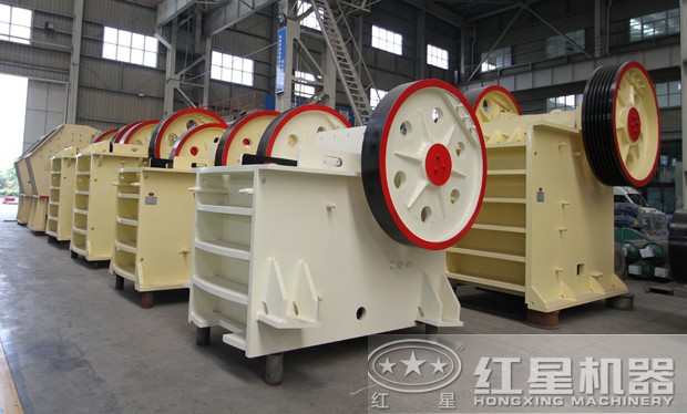 鄂式破碎機(jī)生產(chǎn)車間 鄂式破碎機(jī)生產(chǎn)車間