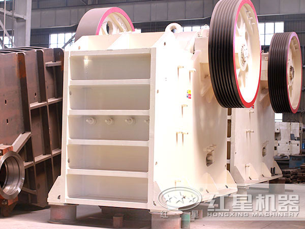 PE顎式破碎機(jī) PE顎式破碎機(jī)