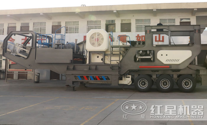 HX輪胎顎破移動破碎站廠區發貨圖 HX輪胎顎破移動破碎站廠區發貨圖