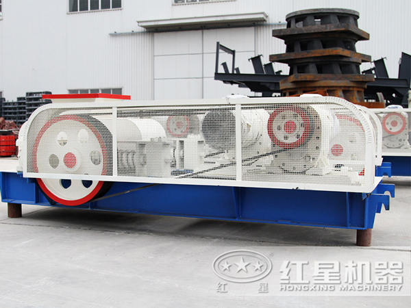 對(duì)輥式制砂機(jī) 對(duì)輥式制砂機(jī)