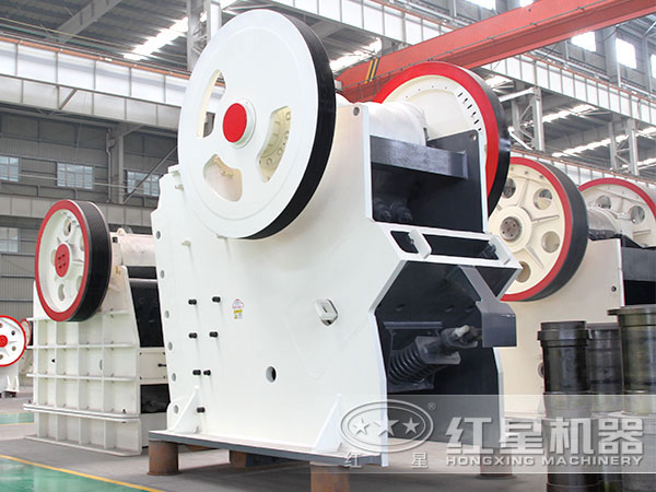 PE-830×1060顎式破碎機(jī) PE-830×1060顎式破碎機(jī)