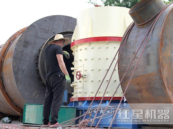 立式破碎機發貨 立式破碎機發貨