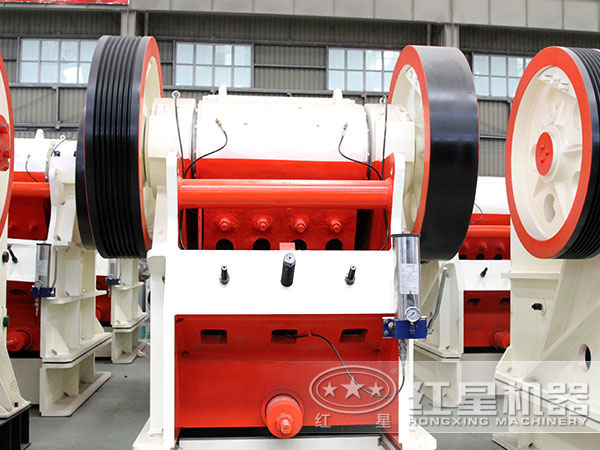 顎式破碎機 顎式破碎機