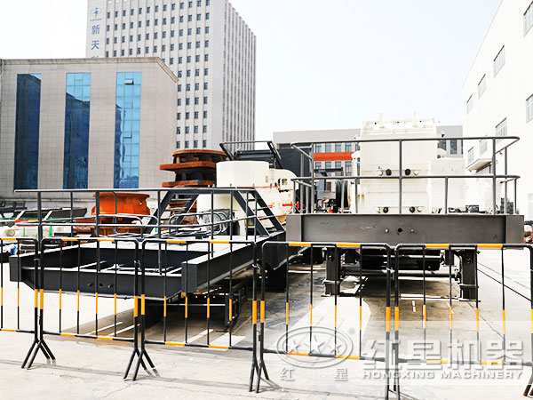 半掛移動制砂機 半掛移動制砂機