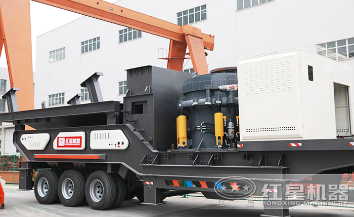 移動(dòng)圓錐破碎車(chē) 移動(dòng)圓錐破碎車(chē)