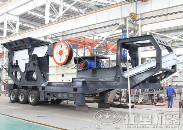 輪胎顎破移動破碎站 輪胎顎破移動破碎站