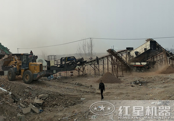 新型車載碎石機處理建筑垃圾 新型車載碎石機處理建筑垃圾