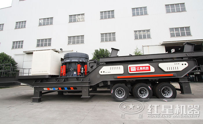 移動破料機廠區(qū) 移動破料機廠區(qū)